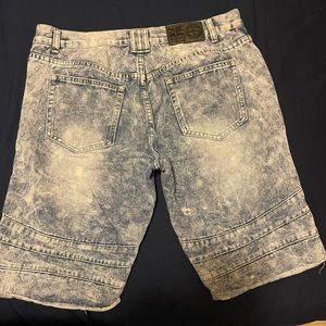 Men 34 shorts